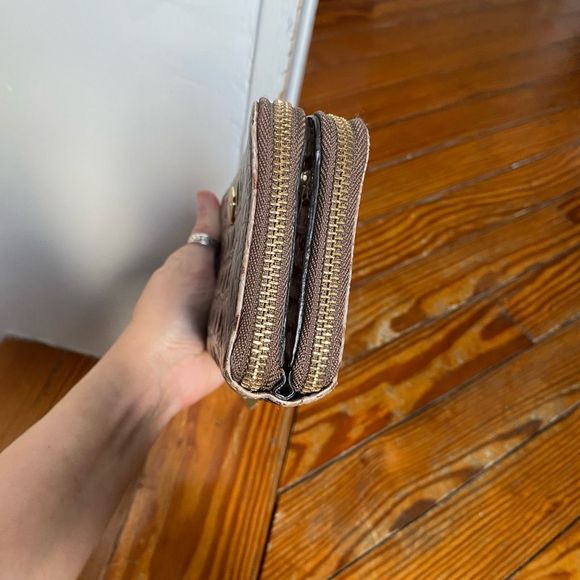 Brahmin Melbourne Suri Tri Part Wallet - Picture 3 of 12